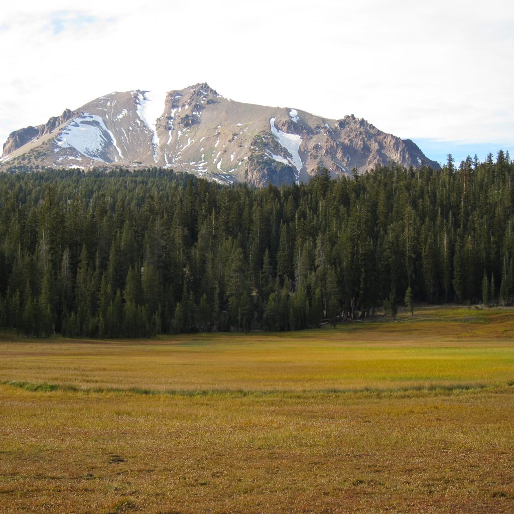 11 Great Stops on The Lassen Volcanic National Park Road