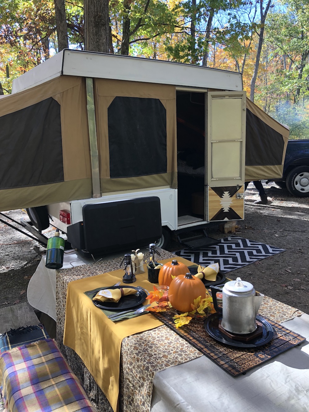 Camping Holiday table setting