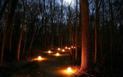 IA – Luminary Walk, Winter Solstice